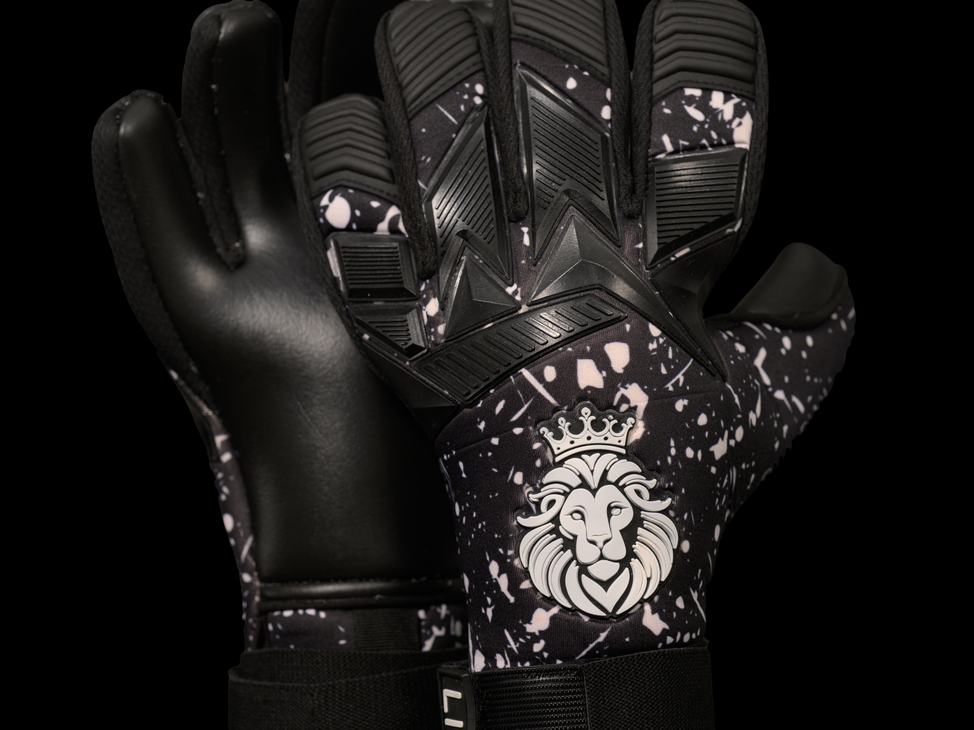 Guardian Black